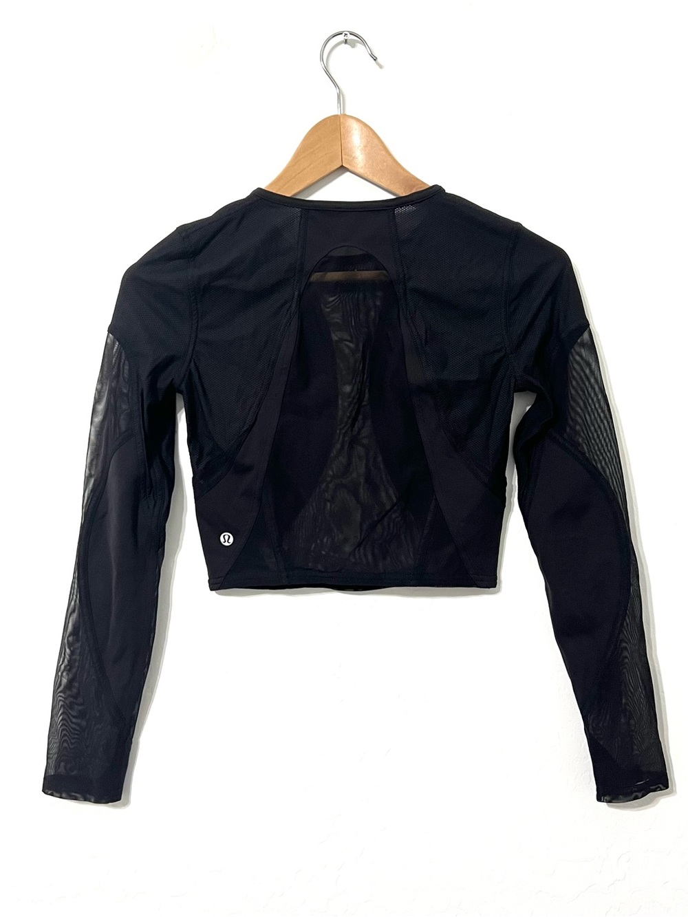 Lululemon Mesh Panelled Training Long Sleeve Shirt | Black | Size 4